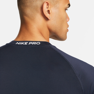 Bluzë sportive Nike Pro Dri-FIT, prerje e ngushtë, pëlhurë Dri-FIT, e zezë