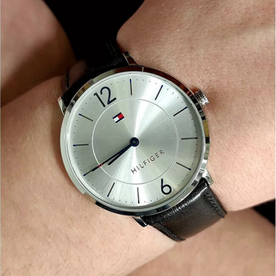 Orë dore Tommy Hilfiger Ultra Slim 1710351