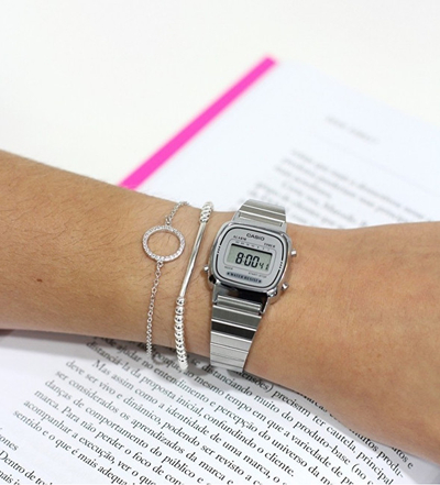 Orë për femra Casio, e argjendtë