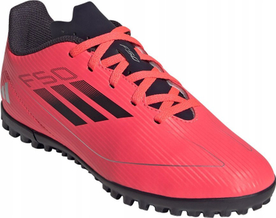 Këpucë futbolli për kalamaj Adidas F50 Club TF, turf, sintetike, rozë