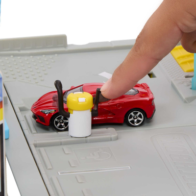Set loje Matchbox Action Drivers Real Adventures Car Wash Mattel, lavazh makinash, pjesë që lëvizin, shumngjyrësh