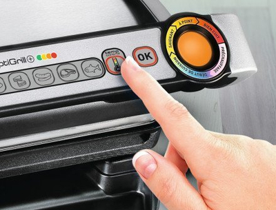 Grill kontakti Tefal Optigrill+, me sensor automatik gatimi, me pjatë jo ngjitëse, i zi me argjend