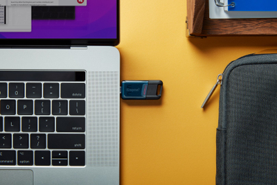 USB мемориски стик Kingston DataTraveler 80, 256GB, USB-C 3.2, сив