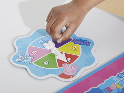 Друштвена игра со табла Hasbro Peppa Pig Змији и скали, за деца, 3 години+