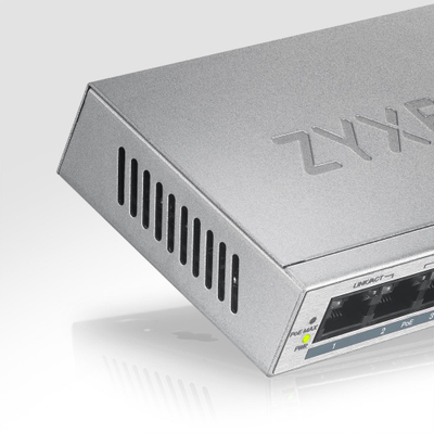 Switch rrjeti Zyxel GS1005HP, 5 porta Gigabit, PoE, argjendtë