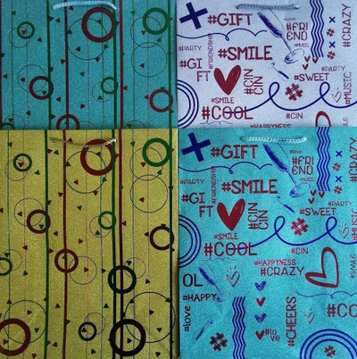 Qese dekorative Fresh Glitter, 32x26x12cm, shumëngjyrëshe