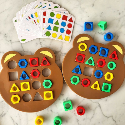 Lojё edukative Match Shapes and Figures, forma gjeometrike plastike, 32 karta, shumëngjyrëshe