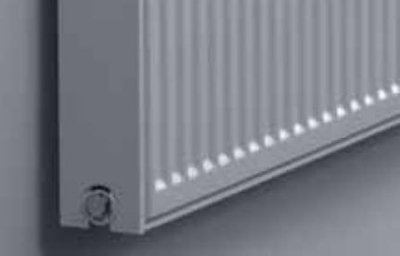 Radiator Stelrad Compact 3067 (C22220), lloji 22, 600 x 2200mm, i bardhë