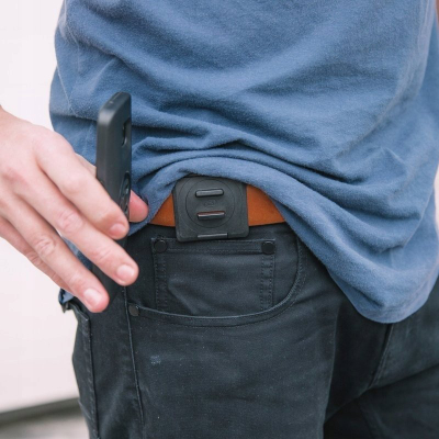 Kuti telefoni SP Connect Phone Case për Galaxy S20, me sistem twist to lock, e zezë