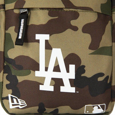 Çantë krahu New Era MLB Los Angeles Dodgers Side Bag 11942031, material poliester, me rrip që rregullohet, jeshile me kafe