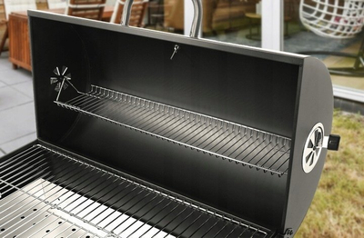 Grill qymyri pa markë, me kapak, sipërfaqe 71x34.5 cm, i zi