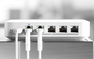 Ruter Ubiquiti UniFi Cloud Gateway Ultra UCG Ultra, 1000 Mbit/s, menaxhim cloud, gri