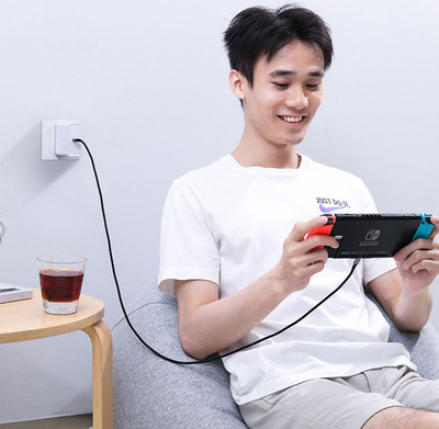 Kabllo USB‑C në USB‑C UGREEN, PD 100W 5A, najlon i endur, e zezë