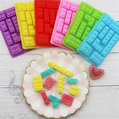 Kallëp silikoni për pjekje Aptel AG433E në formën e tullave LEGO 10 copë, të kuqe