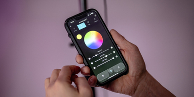 Lampë LED Newell RGB Pravaha Max 135, dritë e vazhdueshme, multikolor