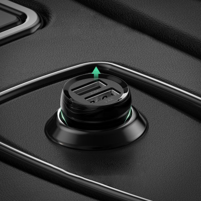 Karikues telefoni Ugreen për makinë, 2 x USB-A, 4.8 A, i zi