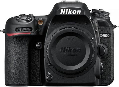 DSLR камера Никон D7500, 20.9MP, 4K видео, црна