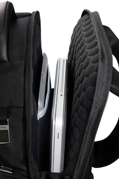 Çantë Shpine Samsonite Pro-Dlx 6 Laptop 15.6" Ngjyrë E Zezë