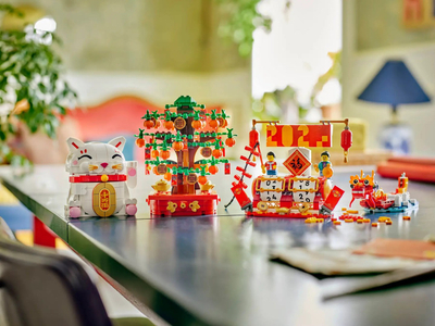 Set LEGO 40813 Lucky Cat, dekorativ, macja e artë, shumëngjyrëshe
