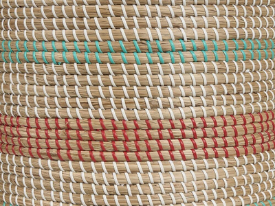 Shportë rrobash Beliani Sadec, seagrass, me kapak, shumëngjyrëshe natyrale