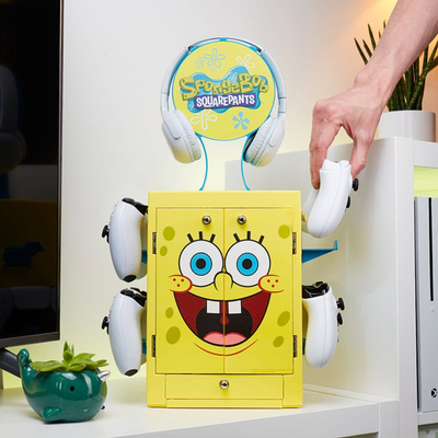 Organizer gaming SpongeBob SquarePants Numskull, për 10 lojëra, me mbajtëse kufjesh, shumëngjyrësh