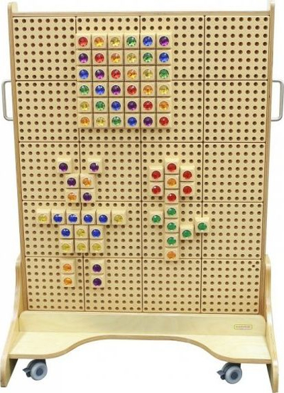 Panair lojërash druri MASTERKIDZ STEM Freestanding Board, me rrota, dyanshëm, ngjyrë druri natyral