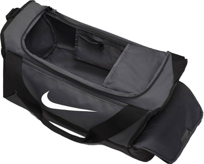 Çantë sportive Nike Brasilia 9.5 DM3976-026, 100L, poliester, e zezë me gri