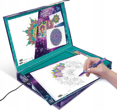 Set vizatimi Nebulous Stars Deluxe Tracing Light Pad, dritë LED me 3 nivele, USB, me shumë ngjyra