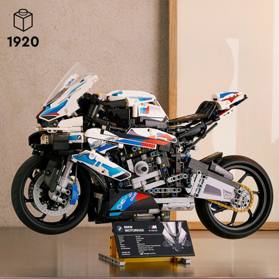 Set LEGO Technic BMW M 1000 RR 42130, model motor 1:5 për me e venë në vitrinë, shumëngjyrësh