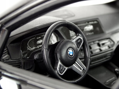 Makinë me telekomandë Rastar BMW X6 M, shkallë 1:14, licencë zyrtare, e zezë