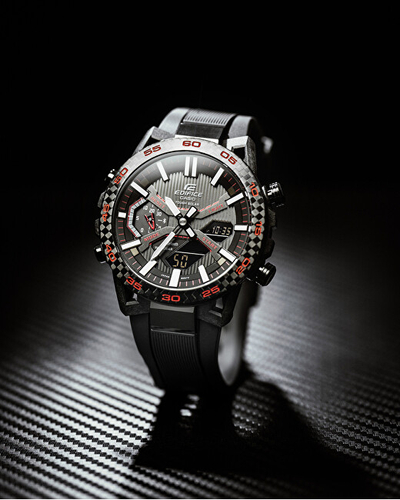Orë për meshkuj Casio Edifice Bluetooth Solar ECB-2000PB-1AEF, e zezë