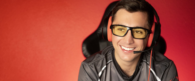 Гејминг очила Gunnar Optiks Lightning Bolt 360 ESL, леќи килибар и сончеви, рамка оникс, црни