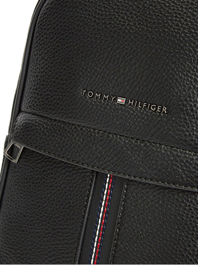 Çantë krahu Tommy Hilfiger Th Central Slingpack AM0AM14170, slingpack, e zezë