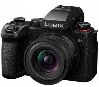 Aparat fotografik Panasonic Lumix DC-S5 Mark II, set me objektiv 18-40mm, i zi