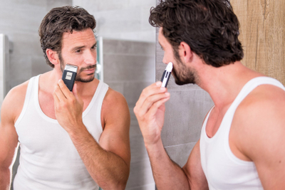 Brisk elektrik udhëtimi Wahl Travel Shaver, pa kabllo, i rikarikueshëm, i zi