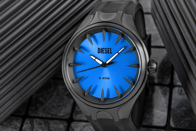 Рачен часовник Diesel, 44 mm, силикон, црно сина