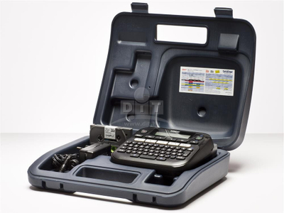 Etiketuesi Brother PT-D210VP, QWERTY, me valixhe dhe adapter
