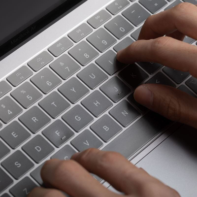 Mbulesë tastiere Moshi ClearGuard për MacBook Air 13\", e tejdukshme