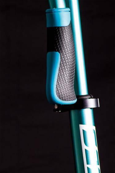 Trotinet Six Degrees alumini 230/215mm, palosës, deri 100 kg, ngjyrë turquoise