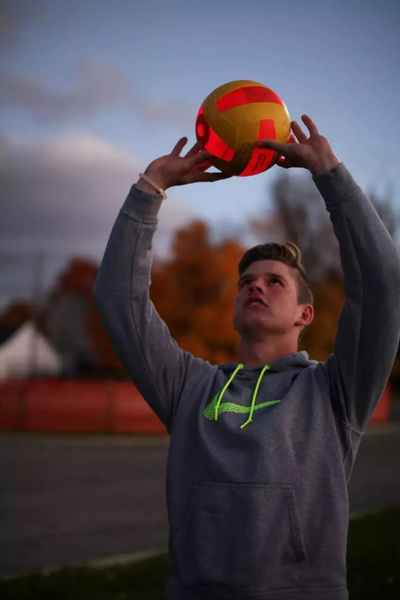 Top volejbolli Kanjam Illuminate, me drita LED, për lojë nate