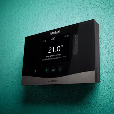 Kontrollues sistemi Vaillant VRC 720f sensoCOMFORT, pa tela, për ngrohje dhe ventilim