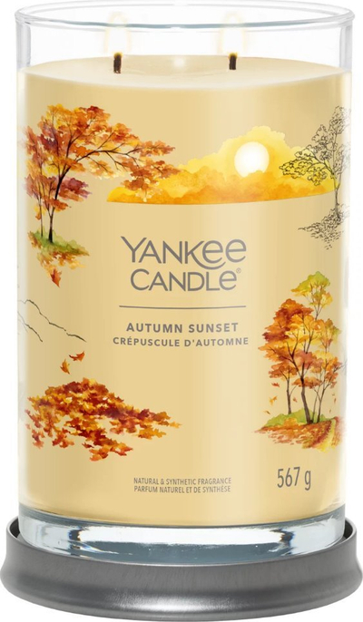 Qiri me erë Yankee Candle Autumn Sunset Signature Tumbler, 567g, me enë qelqi, bezhë