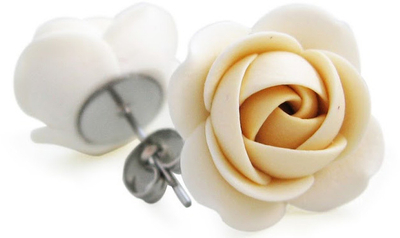 Vathë Troli, Creamy flower
