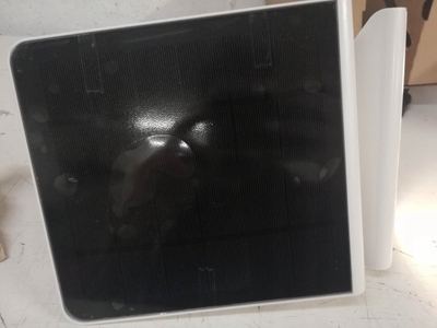 Llambë muri diellore Steinel XSolar L-S One, me sensor lëvizjeje, IP44, e bardhë