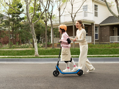 Trotinet elektrik Segway C2 Lite, 130 W, i zi/kaltër