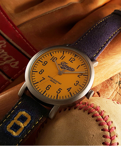 Orë dore Timex Originals University TW2P83400