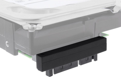 Adapter SATA InLine M/F, 22 pin 15+7, me kënd poshtë, i zi