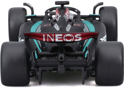 Машина модел Bburago Mercedes AMG F1 W15 E Performance #63, diecast 1/43, колекција, шаренолика