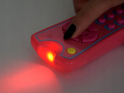 Lodër telekomandë interaktive ZA4433, muzikore, me drita, shumëngjyrëshe