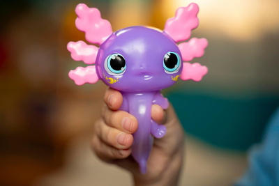 Lodër me ujë Animagic Lets Glo Axolotl, vetë-ndriçuese, me rruza që shkëlqejnë, rozë